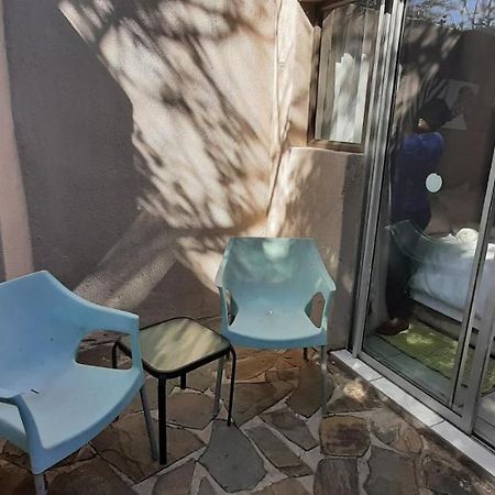 Self-Catering Studio, Unit 3 On Krupp Windhoek Exterior photo